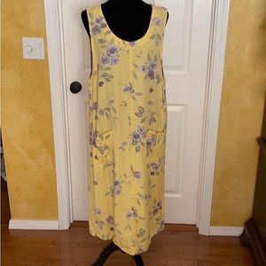 Nordstrom jumper dress. Yellow with purple flowers size XL